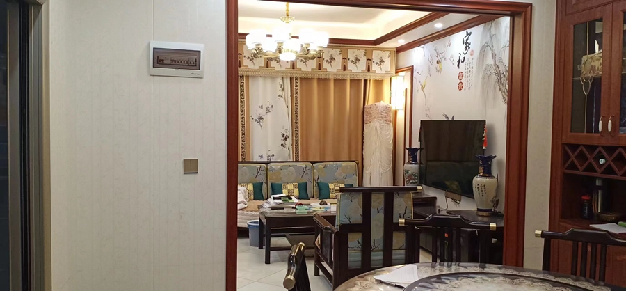 輕鋼別墅室內(nèi)用什么材料裝修？